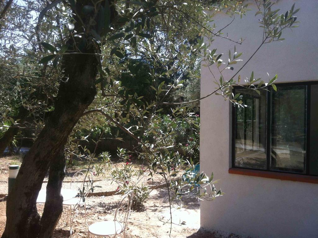 Hotel Du Cote De Chez Soi La Ciotat Zimmer foto